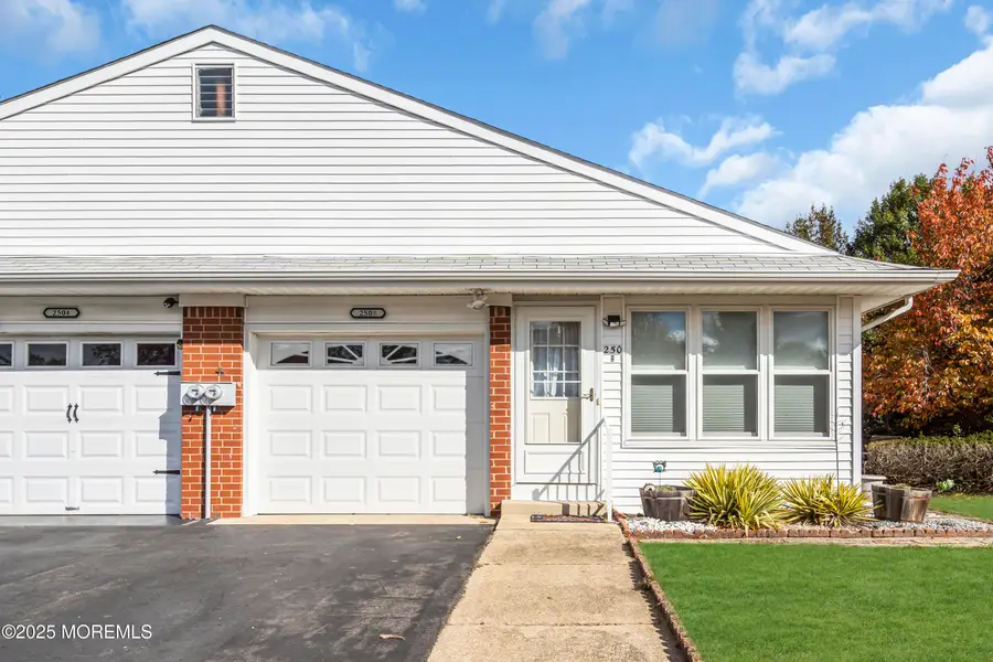 250 Columbine Court #B, Whiting, NJ 08759 - Image #2