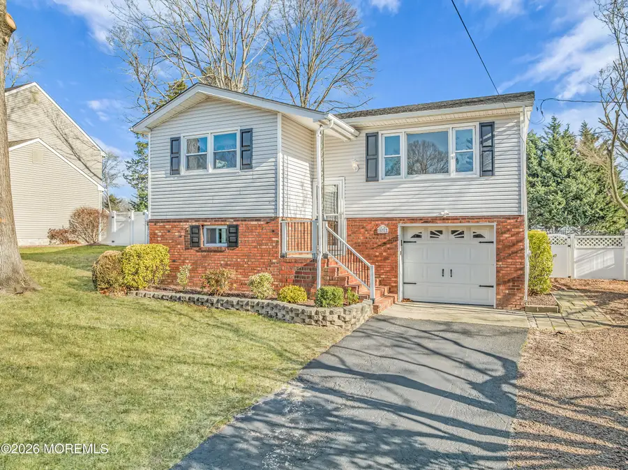 531 Princess Court, Toms River, NJ 08753 - Image #2