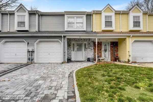 64 Bramble Lane, Matawan, NJ 07747