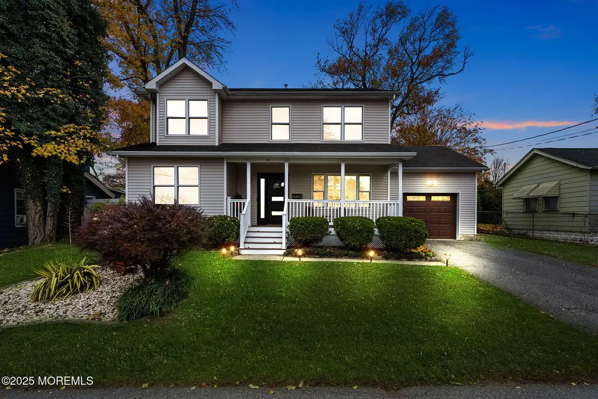 243 Alpine Way, Laurence Harbor, NJ 08879 - Image #1