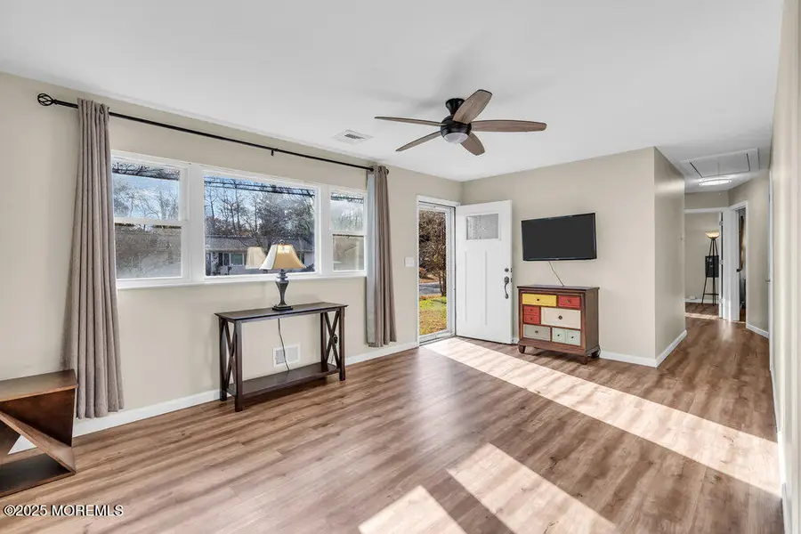 280 Leswing Drive, Brick, NJ 08723 - Image #3