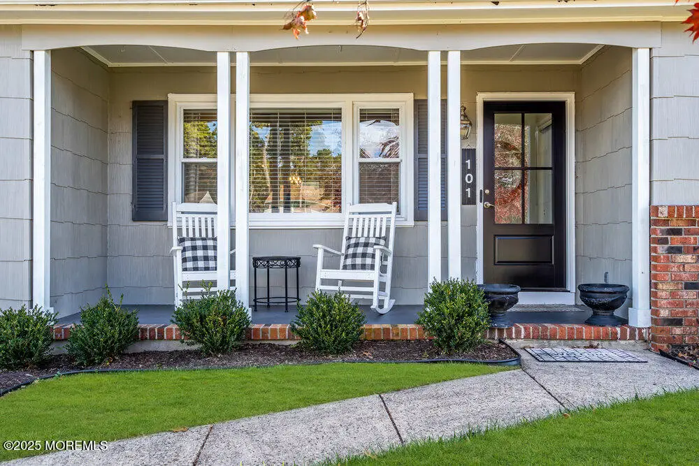 101 Edgewater Court, Toms River, NJ 08757 - Image #1
