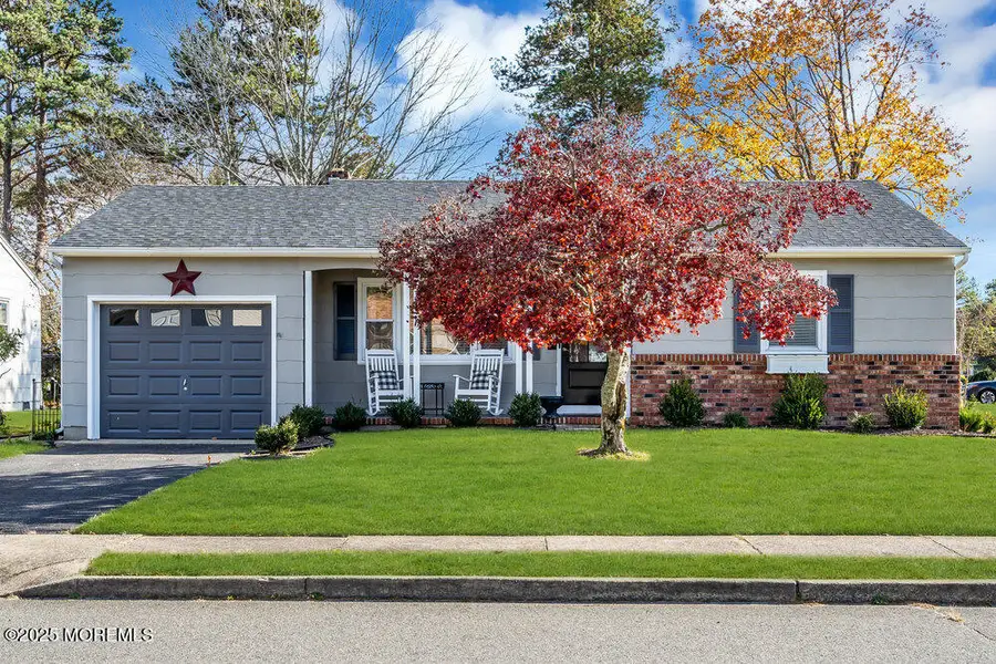 101 Edgewater Court, Toms River, NJ 08757 - Image #3