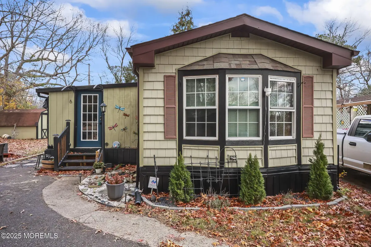 6 Taft Street, Howell, NJ 07731 - Image #1