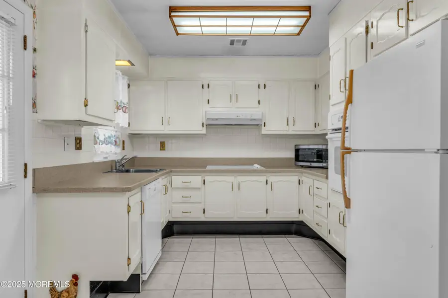 450D Cheshire Court #D, Lakewood, NJ 08701 - Image #3