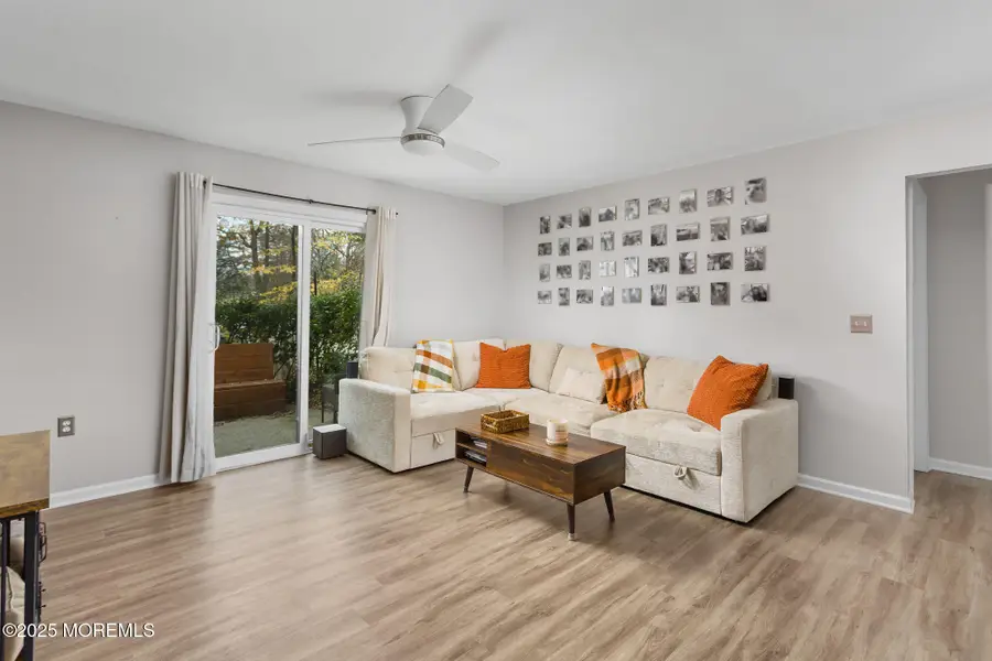 208 Owls Nest Court, Jackson, NJ 08527 - Image #3