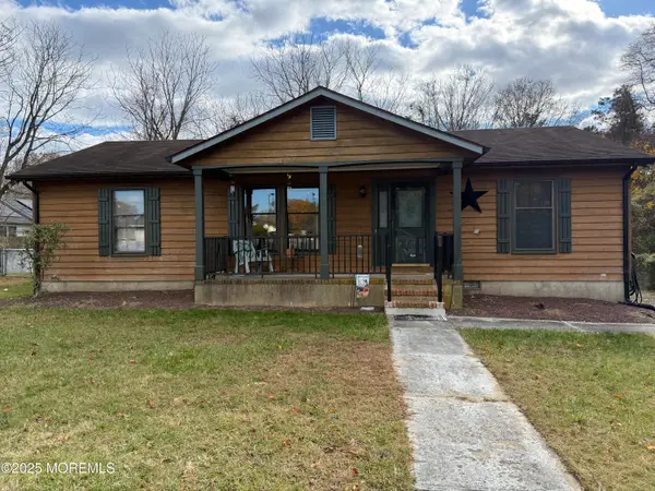 220 B Center Street, Tuckerton, NJ 08087