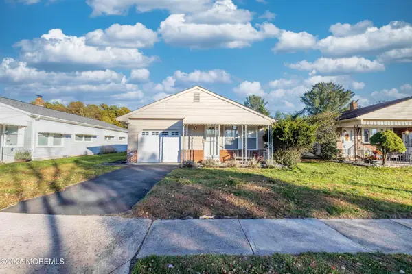 91 Cabrillo Boulevard, Berkeley, NJ 08721