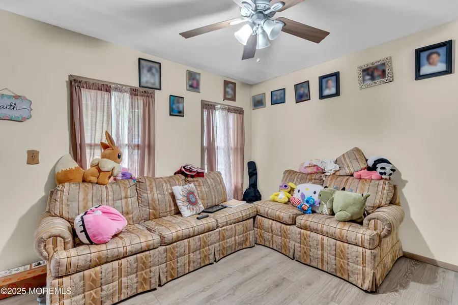 34 Bowne Avenue, Freehold, NJ 07728 - Image #3