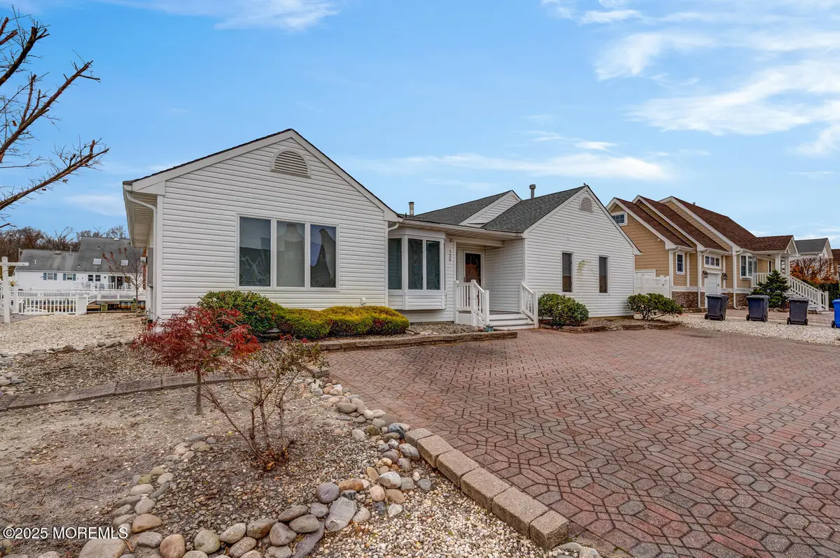 129 Bruce Drive, Beach Haven West, NJ 08050 - Image #1