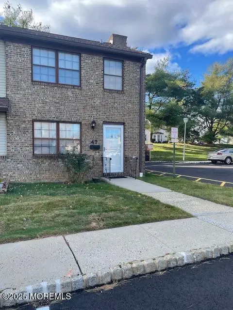 47 Village Green Way, Hazlet, NJ 07730