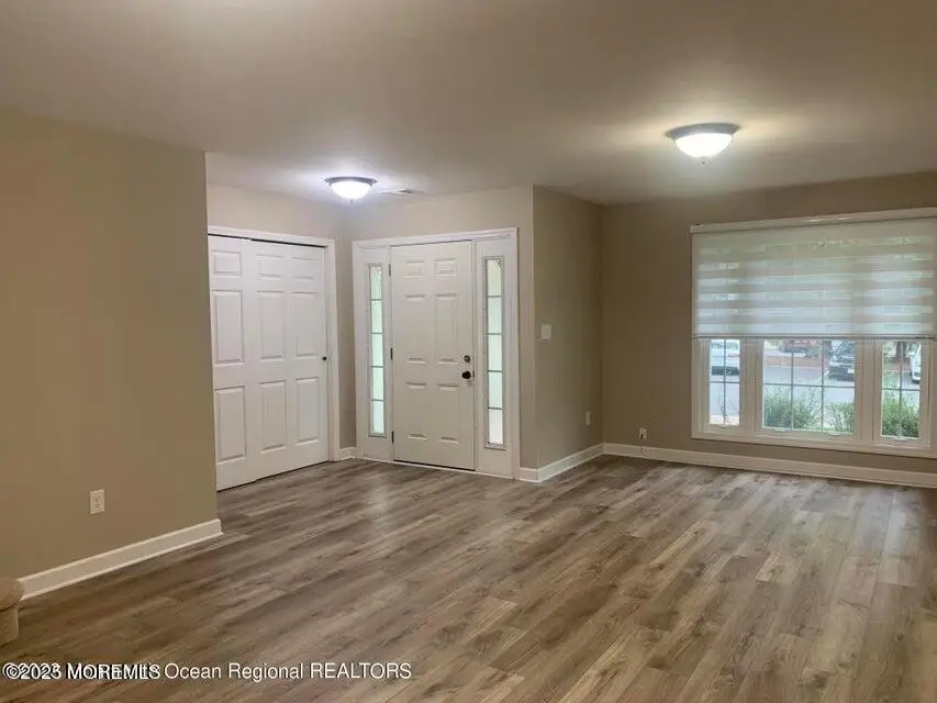 248 Larchwood Court, Howell, NJ 07731 - Image #2