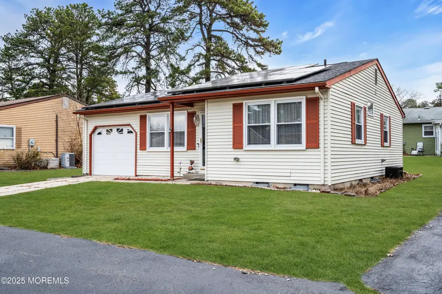 22 Hummingbird Lane #73, Manchester Township, NJ 08759 - Image #3