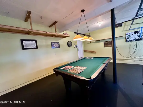 107 Deerfield Drive, Manahawkin, NJ 08050