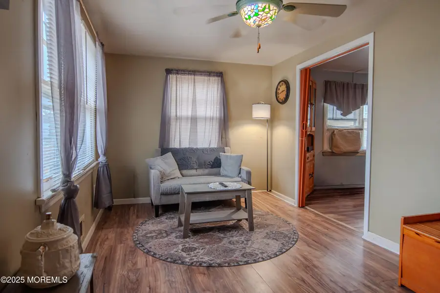 923 Woodland Avenue, West Belmar, NJ 07719 - Image #3