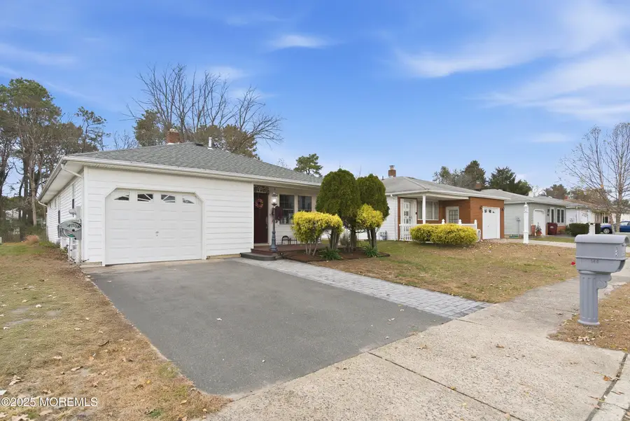 146 Bimini Drive, Toms River, NJ 08757 - Image #2