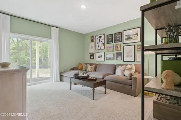 55 Basswood Street #403, Winslow, NJ 08095