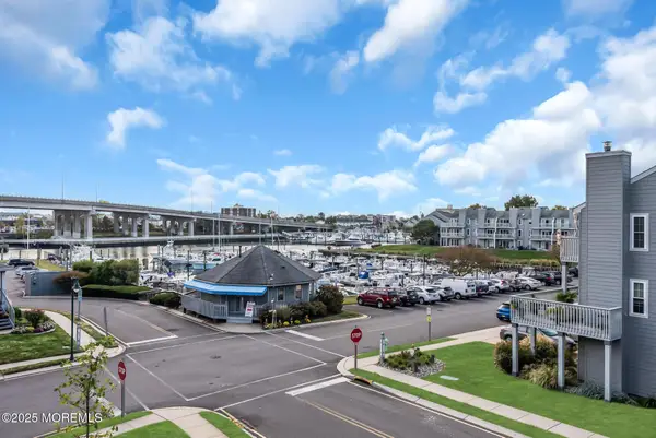 303 Spinnaker Way, Neptune Township, NJ 07753