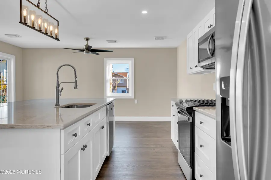 28 Bayberry Drive, Lanoka Harbor, NJ 08734 - Image #2