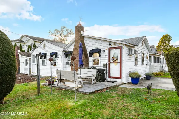 601 Central Avenue, Spring Lake Heights, NJ 07762