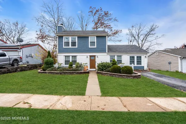 5 Sloop Court, Barnegat, NJ 08005