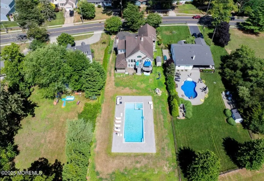 186 Whalepond Road, Oakhurst, NJ 07755 - Image #3