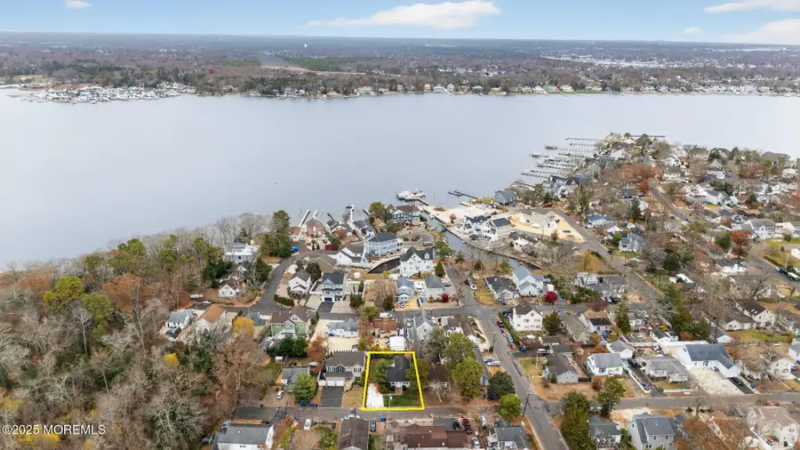 506 Pinecroft Drive, Brick, NJ 08723 - Image #2