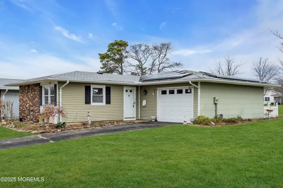 201 Blake Circle, Brick, NJ 08724 - Image #2