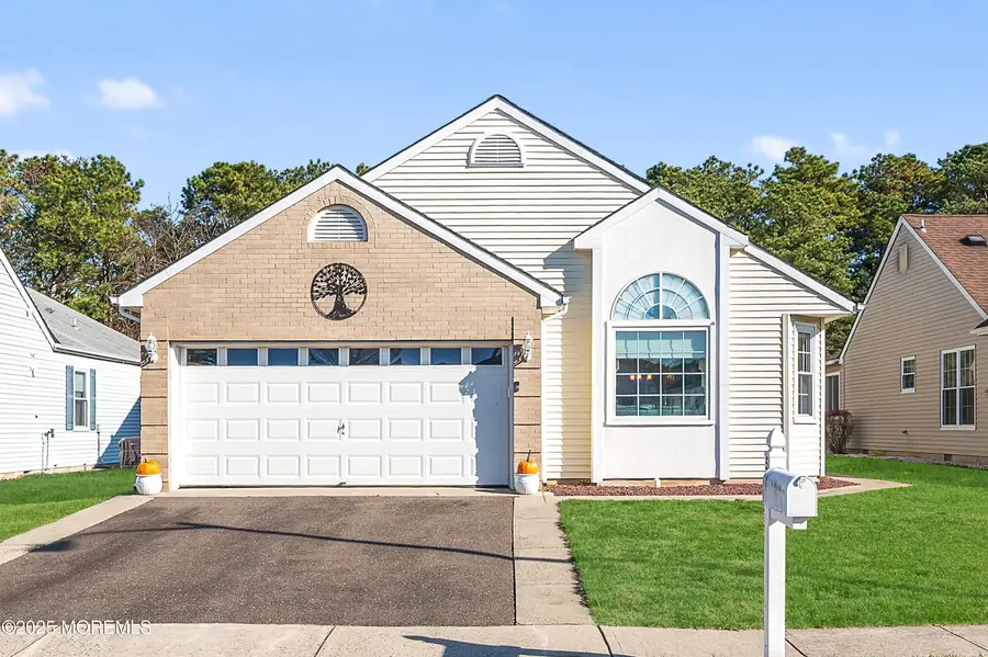 51 Narberth Way, Toms River, NJ 08757 - Image #2
