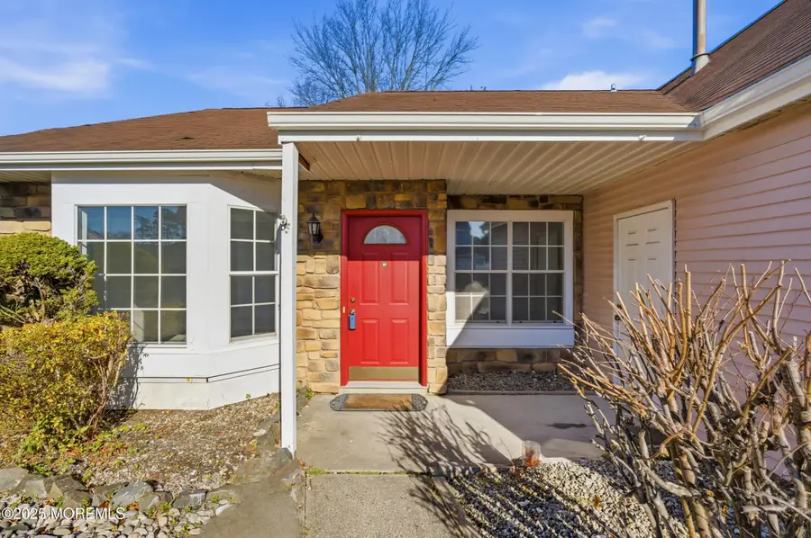 12 Bridle Path, Tinton Falls, NJ 07753 - Image #3