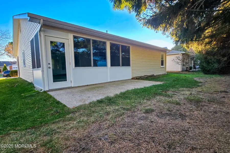 91 Lauren Lane, Brick, NJ 08723 - Image #3