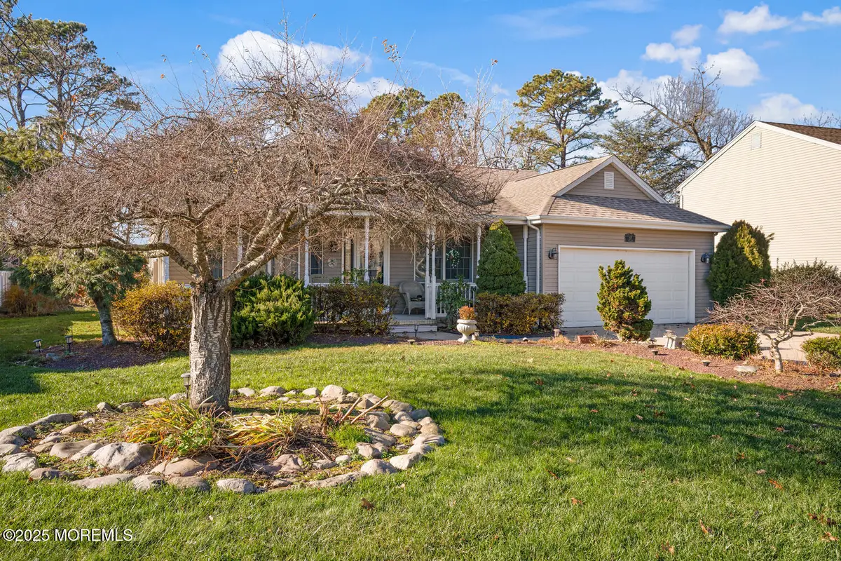 257 Wave Road, Manahawkin, NJ 08050 - Image #1