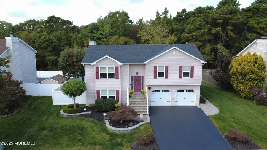 20 Netty Street, Howell, NJ 07731 - Image #2