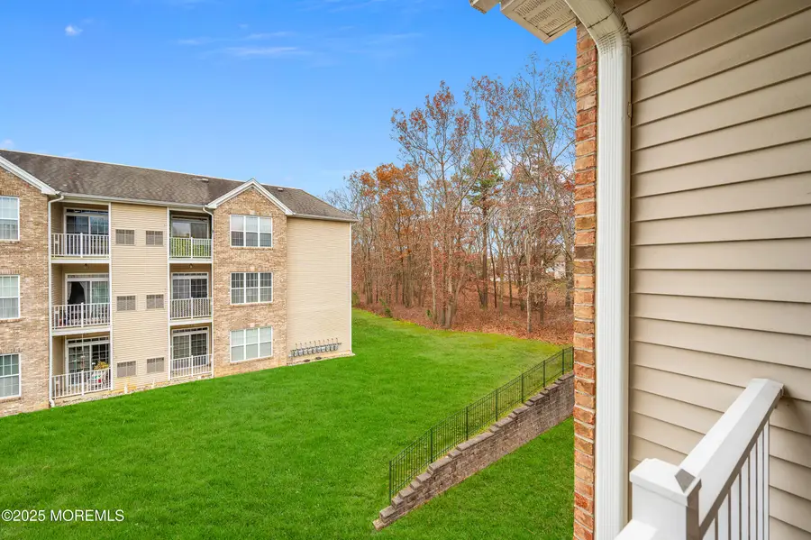 632 Sophee Lane, Lakewood, NJ 08701 - Image #2