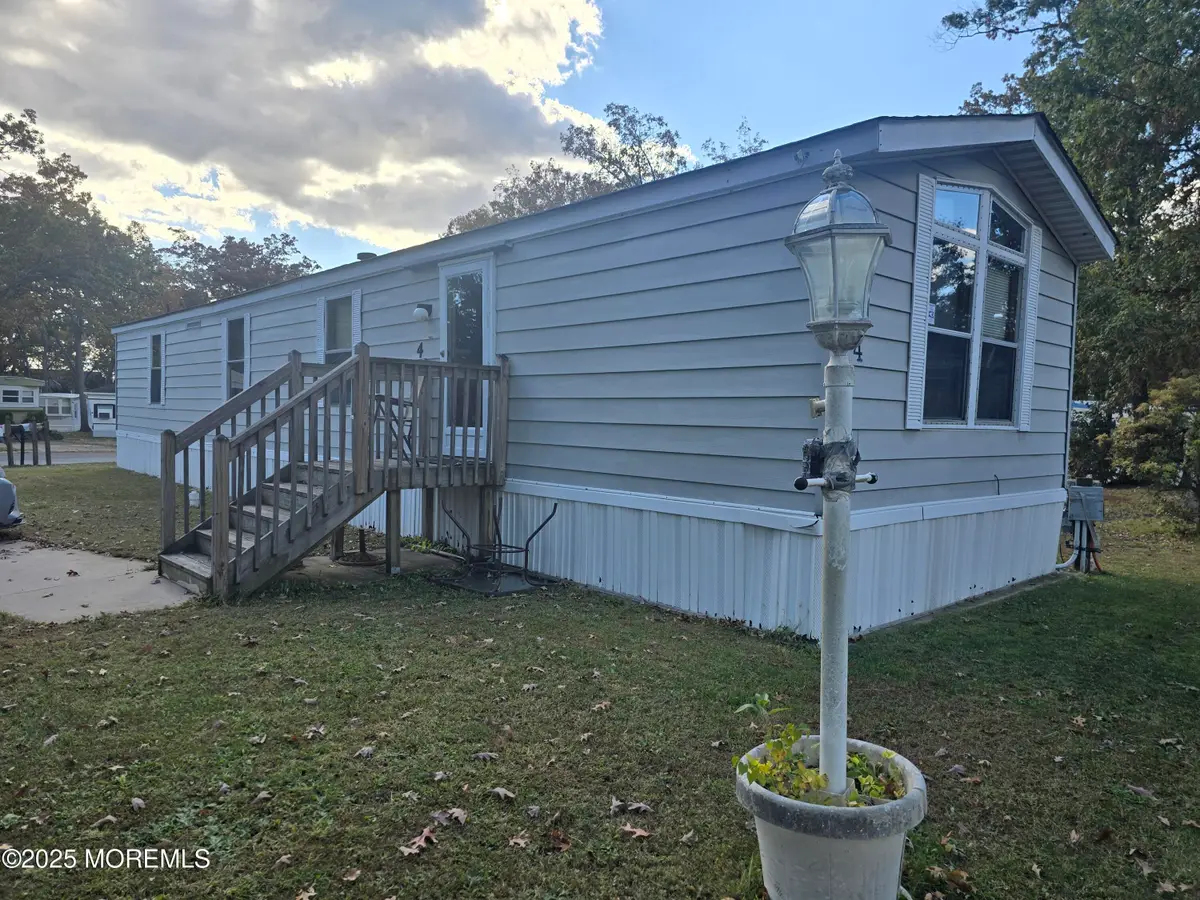 2300 Massachusetts Avenue #4, Toms River, NJ 08755 - Image #1