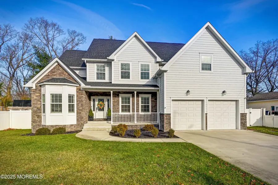 28 Clayton Avenue, Monroe, NJ 08831 - Image #2