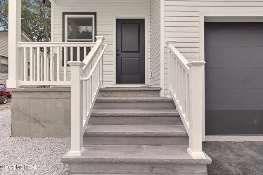 724 Sunset Road, Beachwood, NJ 08722 - Image #3