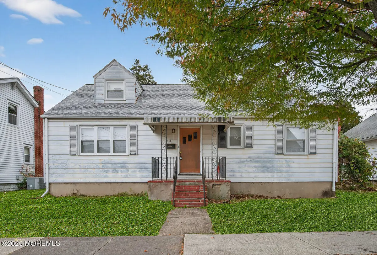 217 4th Street, Florence, NJ 08518 - Image #1