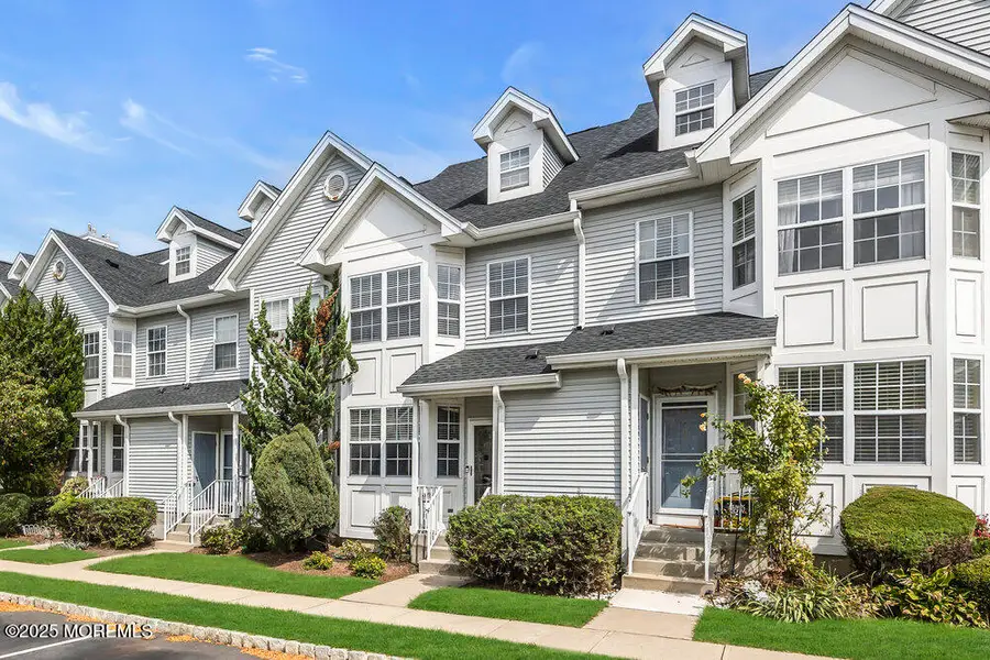 408 Blossom Circle, Dayton, NJ 08810 - Image #2