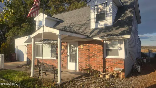 131 Veeder Lane, Bayville, NJ 08721