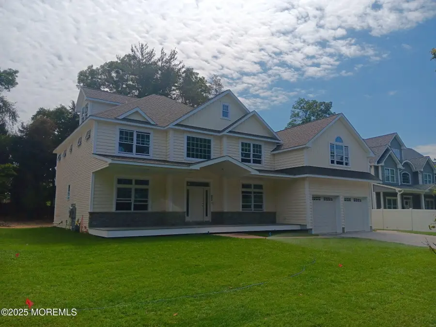 817 Naryshkin Way, Toms River, NJ 08753 - Image #2