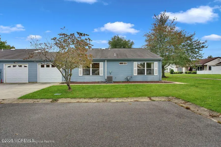 949A Liverpool Circle, Manchester Township, NJ 08759 - Image #2