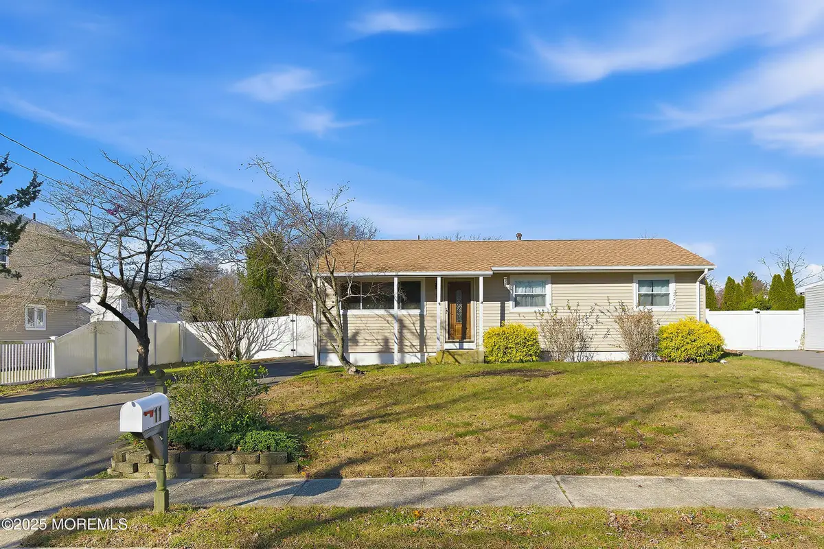 11 Forest Valley Drive, Toms River, NJ 08755 - Image #1