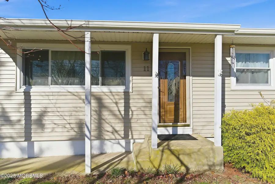 11 Forest Valley Drive, Toms River, NJ 08755 - Image #2