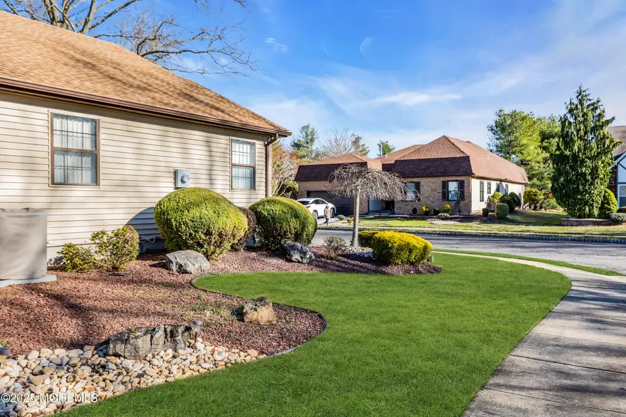 57 Coventry Terrace, Marlboro, NJ 07746 - Image #3