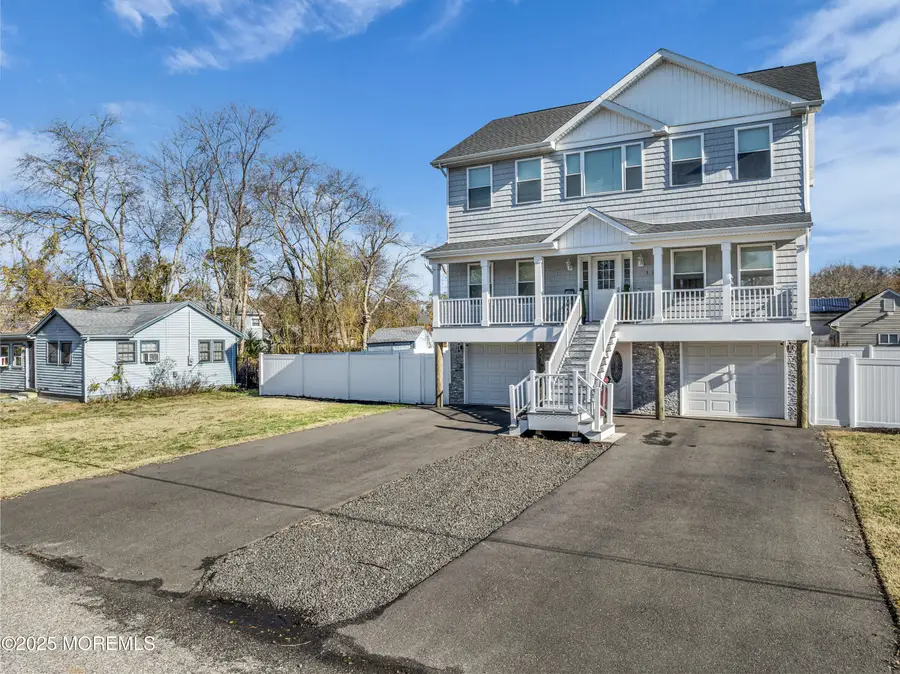 315 Parisen Avenue, Bayville, NJ 08721 - Image #2