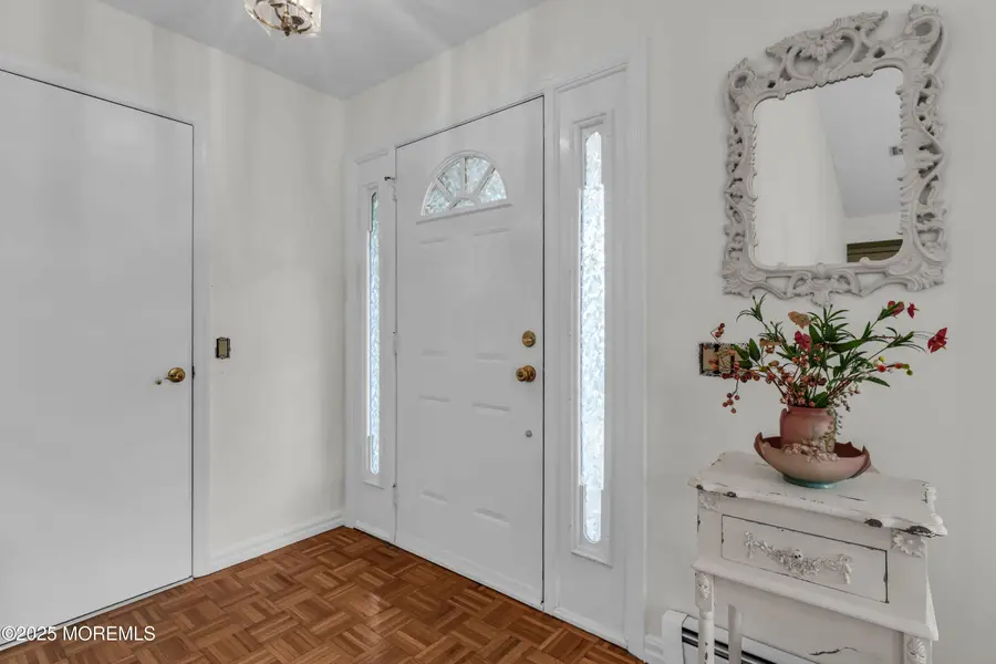 72 Narberth Way, Toms River, NJ 08757 - Image #3