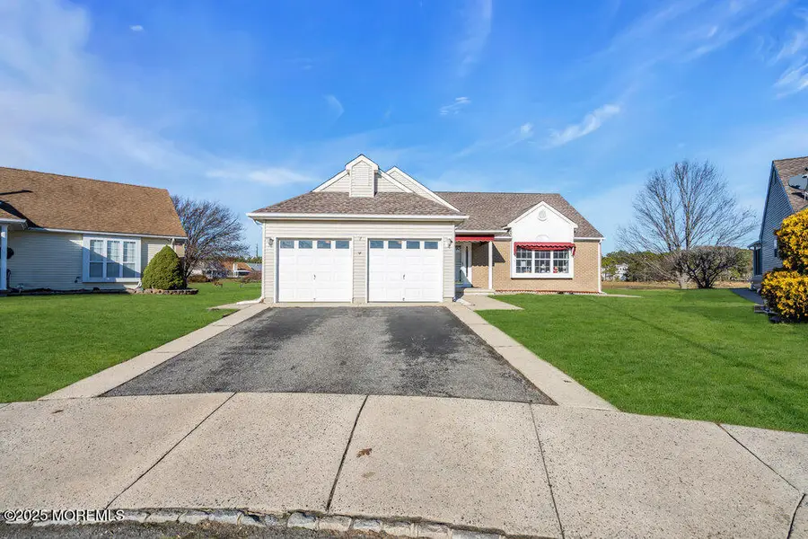 7 Alton Court, Toms River, NJ 08757 - Image #2