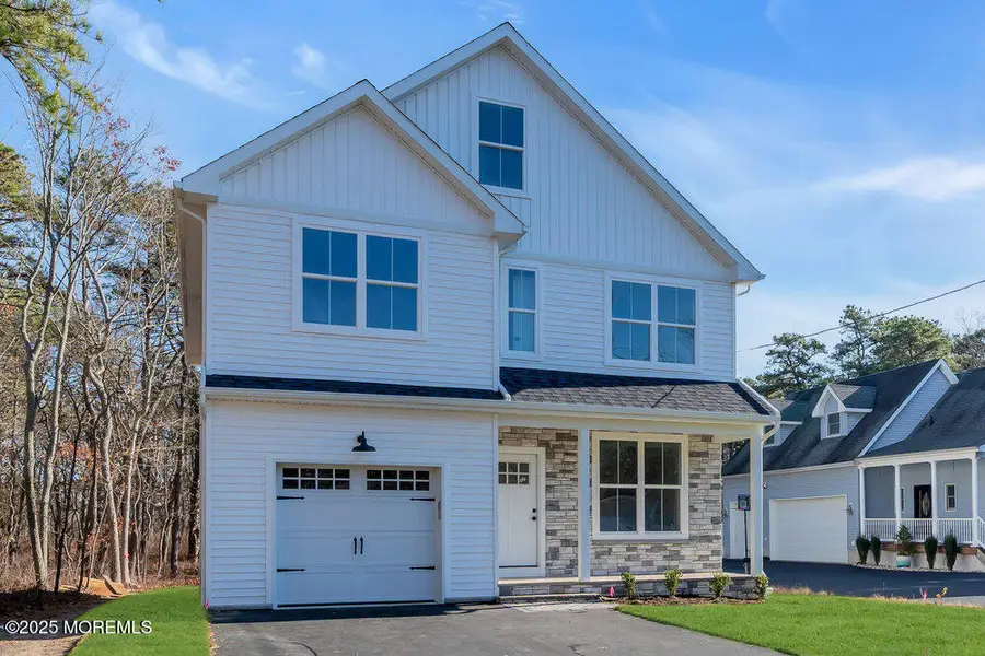 293 Trenton Avenue, Bayville, NJ 08721 - Image #2