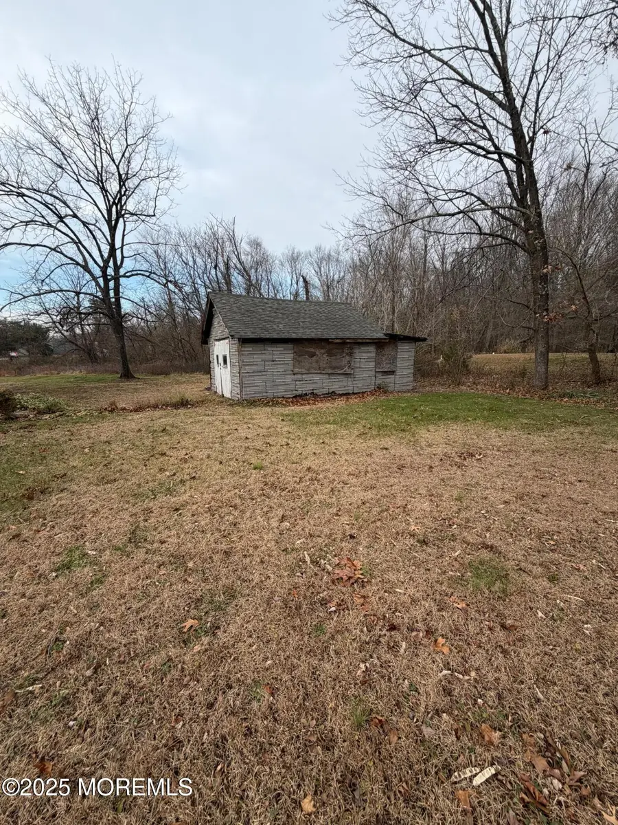 460 Stagecoach Road, Millstone, NJ 08510 - Image #3